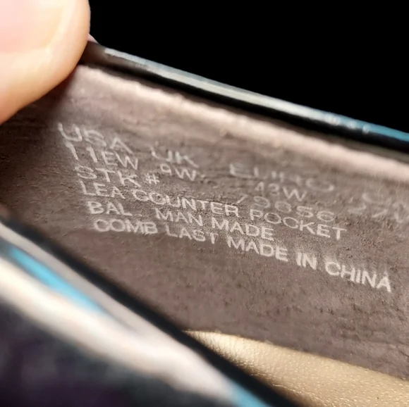 Hush Puppies Soft Flex black patent leather shoes, size 11EW - Picture 5 of 6